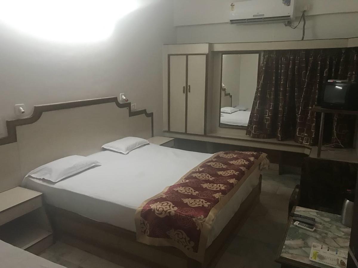 Hotel Sheratone Ábú-hegy Kültér fotó
